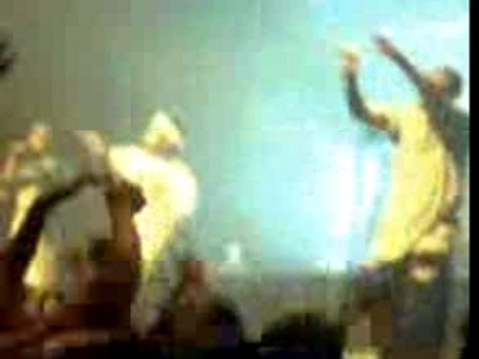 Au taque ac la dedikass de sopra  a la fin