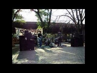 NOIRE EN VIVO CENTENARIO METALLICO.