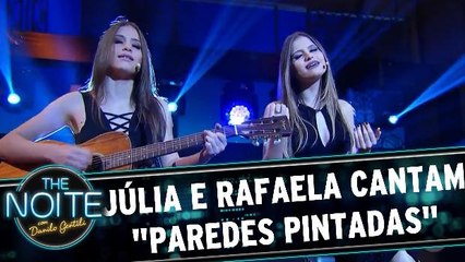 Júlia e Rafaela cantam "Paredes Pintadas"