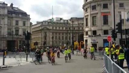 Londra'da Bisiklet Festivali Düzenlendi