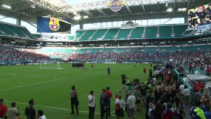 Football: les joueurs du Barça veulent que Neymar reste