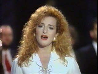 Ana Bekuta - Woman in love