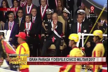 Desfile Militar: perro del presidente Pedro Pablo Kuczynski se lució por segunda vez