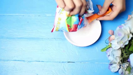 مهما كنتى مشعره ضعى الملح وهذا الزيت على العانة والجسم ولن ينبت لها شعر مرة أخرى للابد