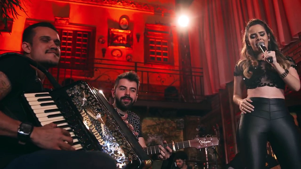 Mariana Fagundes – Só Mais Um Pedido part. Léo Santana