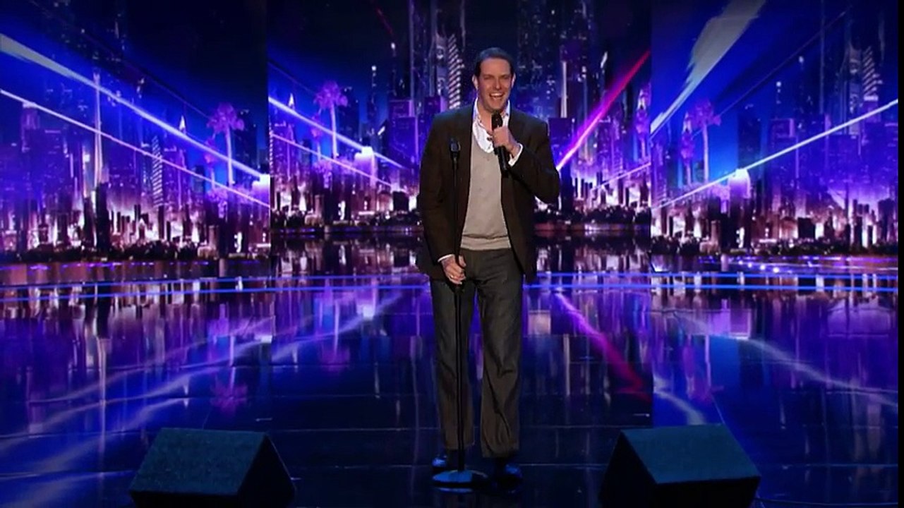 Steven Scott- Comedian Impersonates Mom's Answering Machine Messages - America's Got Talent 2017