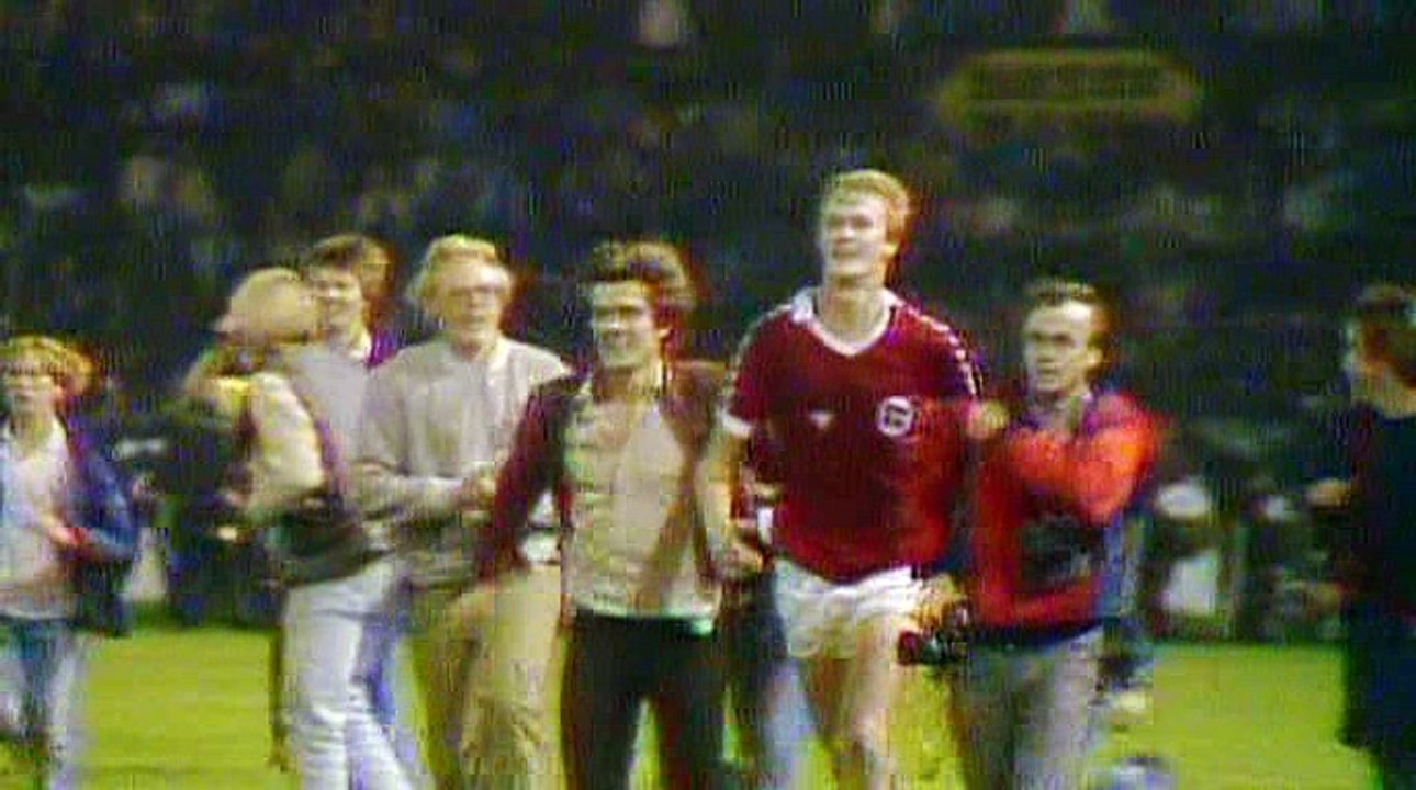 On The Ball: the Story of Sports Commentary (Episode 2)