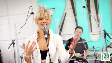 Alina Eremia - Poarta-ma (Live la Radio ZU)