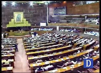 Imran Khan responds to PM speech in NA
