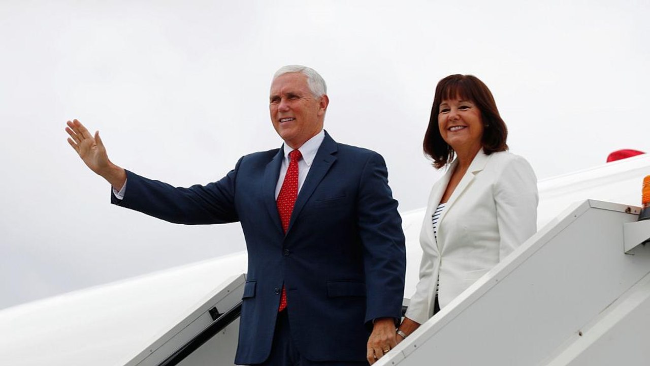 US. Vize Pence in Tallinn: Muskelspiele im Baltikum