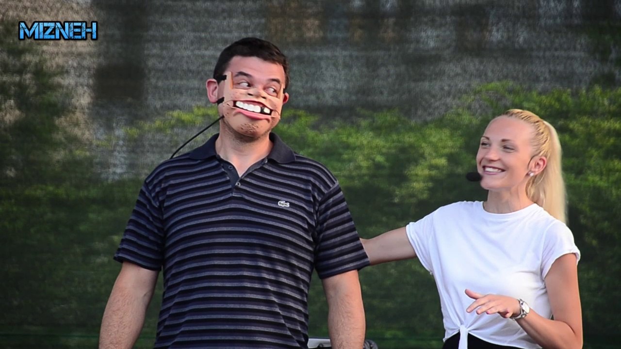 dad makes funny show for kids  olimpiadele copiilor bucuresti