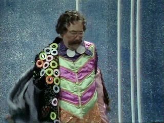 334 Doctor Who Classic - S10E02 - Partie 01 - Carnival of Monsters