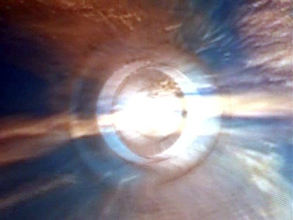 Earth Final Conflict S01E05 Old Flame