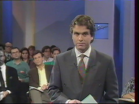 Antenne 2 - 11 Octobre 1989 - Speakerine, flash infos, pubs, début Place Publique