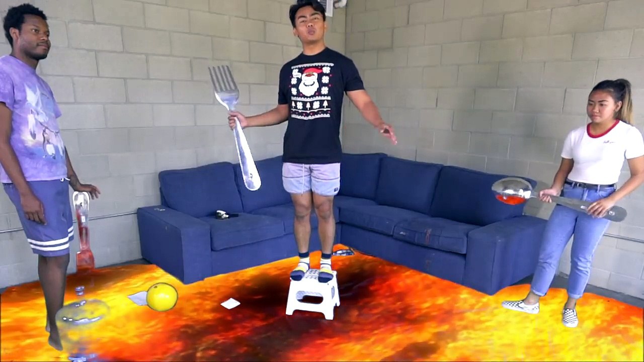 DO NOT PLAY FLOOR IS LAVA AT 3AM! (Ghost)