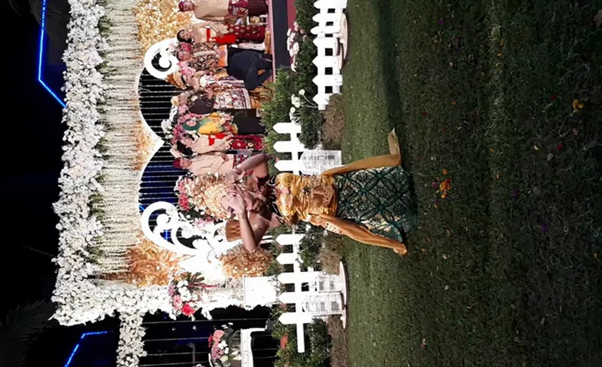 Bali Dance - Lombok