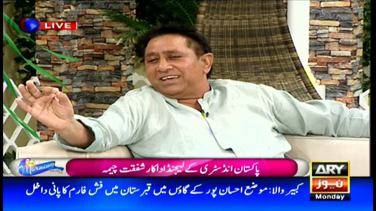 Shafqat Cheema recites Quran in his beautiful voice