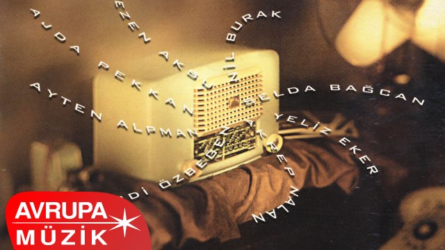 Çeşitli Sanatçılar - Ülkü Aker 35 Yılın Şarkıları (Full Albüm)