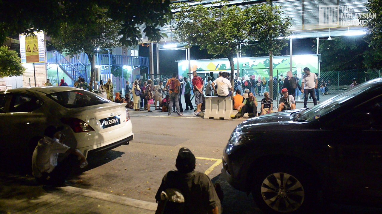 Pertiwi Soup Kitchen: Serving the homeless