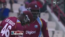 Junaid Khan clean bowled Gayle and Pollard In 2 Deliveries (Rare)