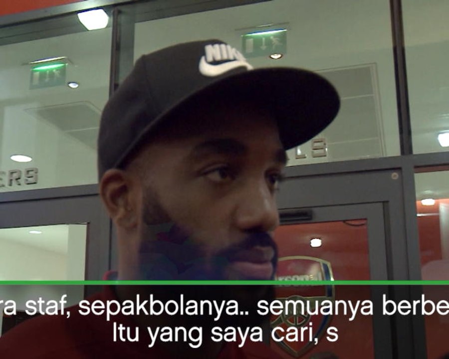 SEPAKBOLA: Emirates Cup: Sebuah Dunia Yang Baru Di Arsenal Bagi Lacazette