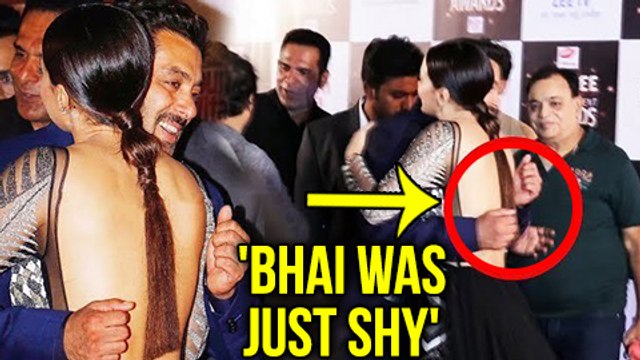 Salman Khan And Sana Khan AWKWARD HUG Moment Caught At Big Zee Enterainment Awards 2017
