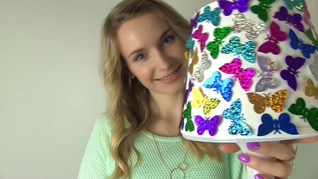 DIY Room Decor! 10 DIY Room Decorating Ideas for Teenagers (DIY Wall Decor, Pillows, etc.)