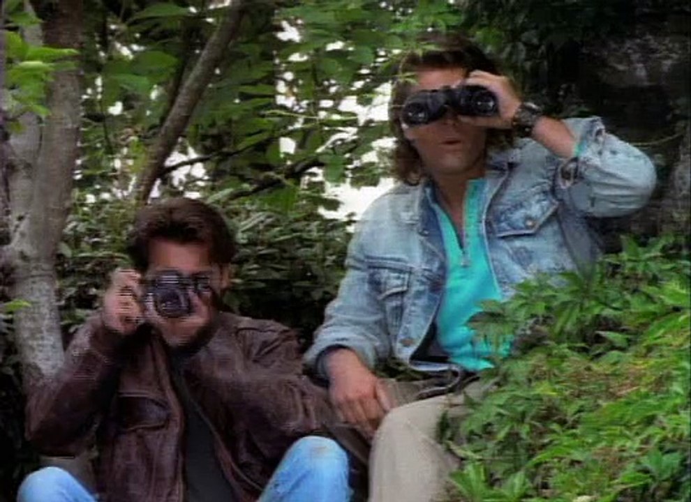 21 Jump Street S02E01 In The Custody Of A Clown