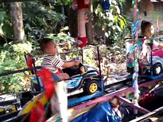 video Abhi Naik Odong- odong sambil lihat Jathilan 23 Juli 2017