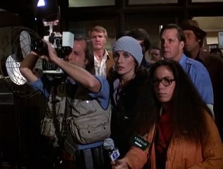 Hill Street Blues S01E06 Film At Eleven