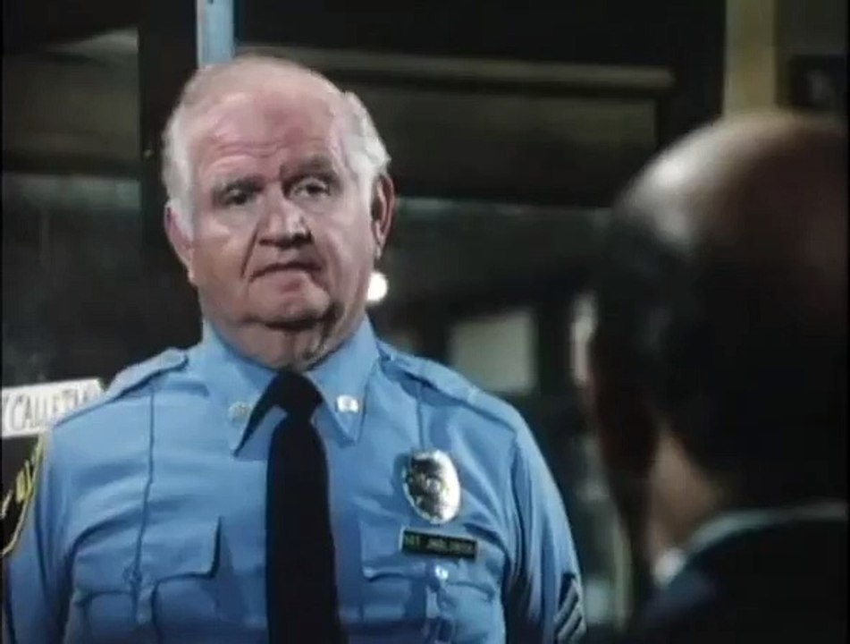 Hill Street Blues S05E18 El Capitan