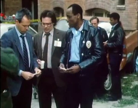 Hill Street Blues S07E22 İt Ain't Over Till İt's Over