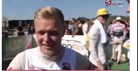 Magnusson interupts Nico Hulkenberg interview
