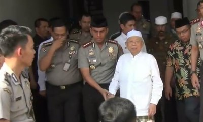 Kapolda Metro Idham Azis Kunjungi Rumah Ketua MUI