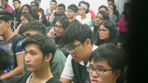 Bright Side - Teacher Beatboxes in Class