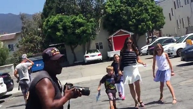 Jennifer Garner Takes The Kids While Ex Husband Romps Around With New Girlfriend!