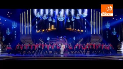 Mehwish Hayaat amazing dance performance at Hum Awards 2017 - YouTube