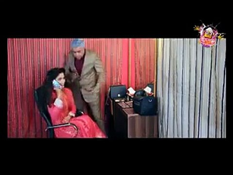 Desi Kalakar - Parody Ft. Saba qamar as Resham HSUSH