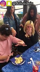 HOW TO IMPRESS A GIRL WITH MAGIC TRICKS! ( Italy)