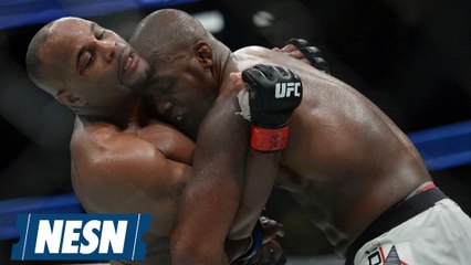 Joe Rogan Apologizes To Daniel Cormier For Post-Fight Interview