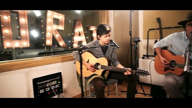 (12-02-2016) Cómo Te Atreves - Morat (Acústico) en Backstage de Unisabanaradio
