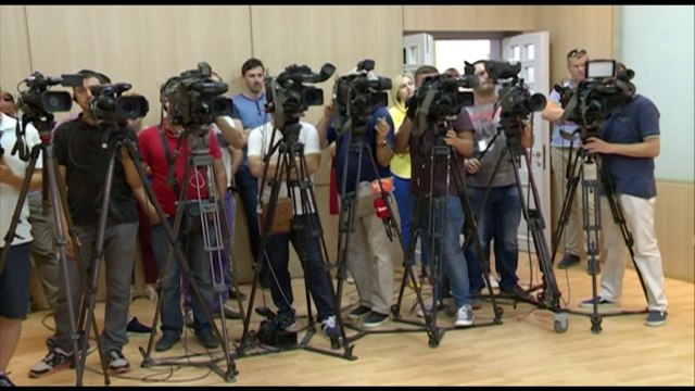 BASHA AKUZA RAMES SE ARRESTON VETEM KRIMINELE TE VEGJEL, “TRAFIKANTET TE LIDHUR ME QEVERINE” LAJM