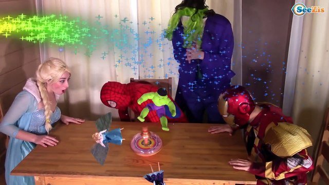 Frozen Elsa & Spiderman & Maleficent Hulk Princess Anna Rapunzel Christmas Superheroes in Real Life