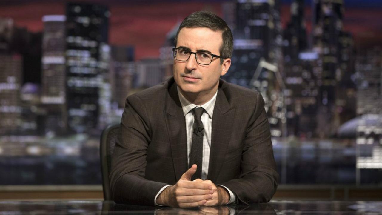 John Oliver Slams Alex Jones For "Shamelessly" Pushing Products | THR News
