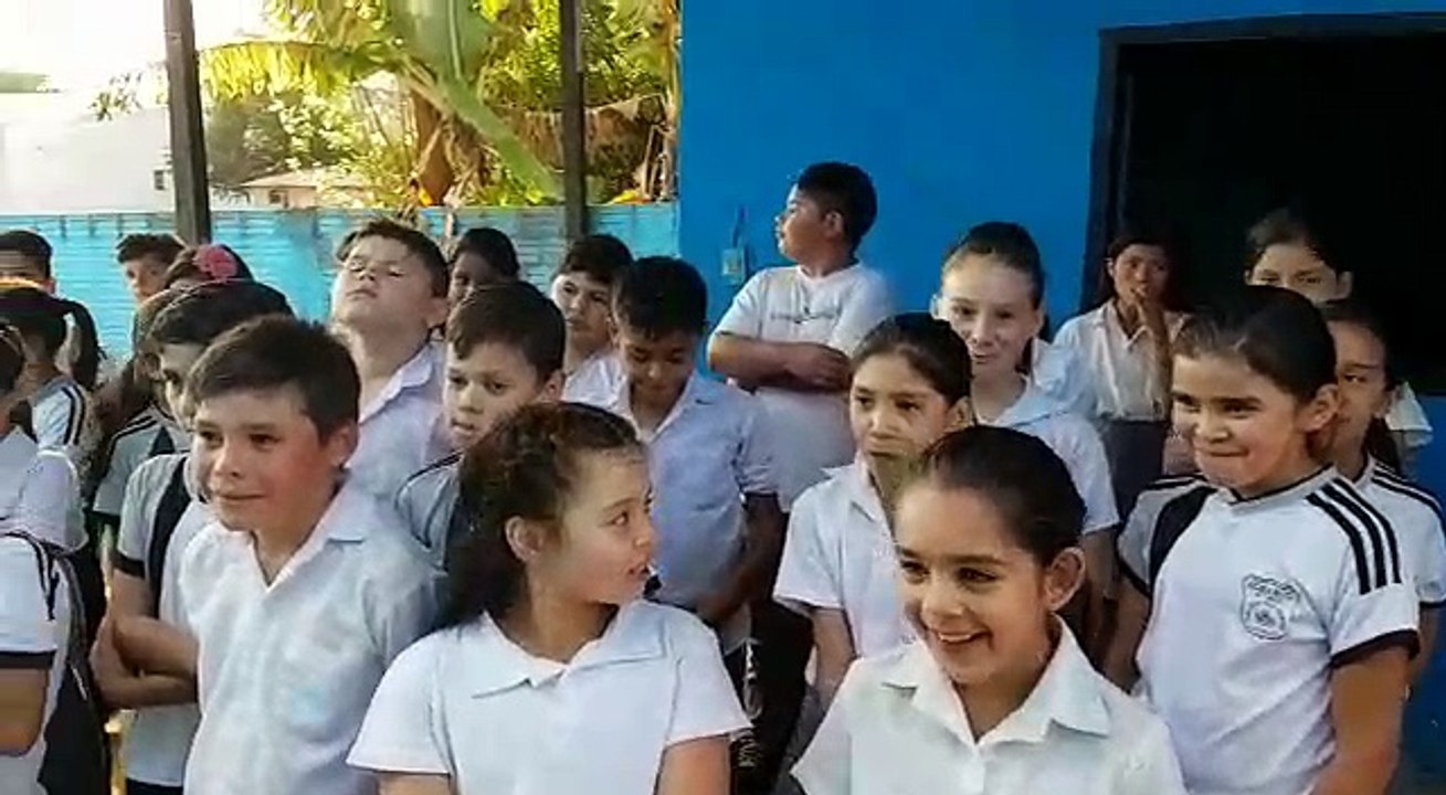Despedida en la Escuelita Azul de Curuguaty