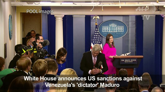 US imposes sanctions on 'dictator' Maduro