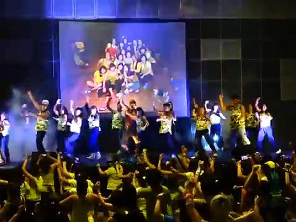 Shaki Riddim in GRAFFITI Zumba Party _ Filipino Powerhouse _ Zumba® Fitness