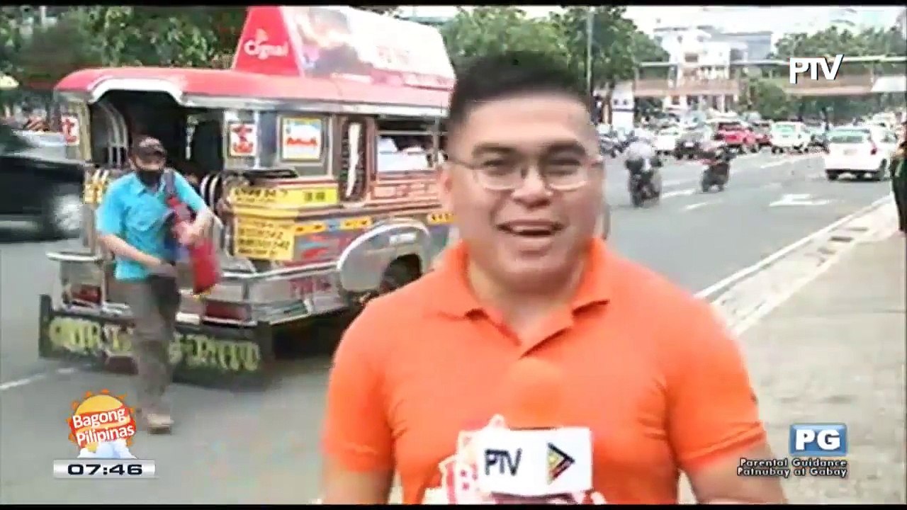 IT'S A SIGN: Traffic signal ahead