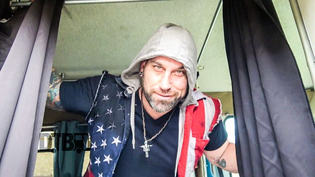 Year of the Locust - BUS INVADERS Ep. 1173