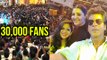 Shahrukh Khan Mobbed By 30000 Fans In Dubai Dalma Mall  Jab Harry Met Sejal Promotion